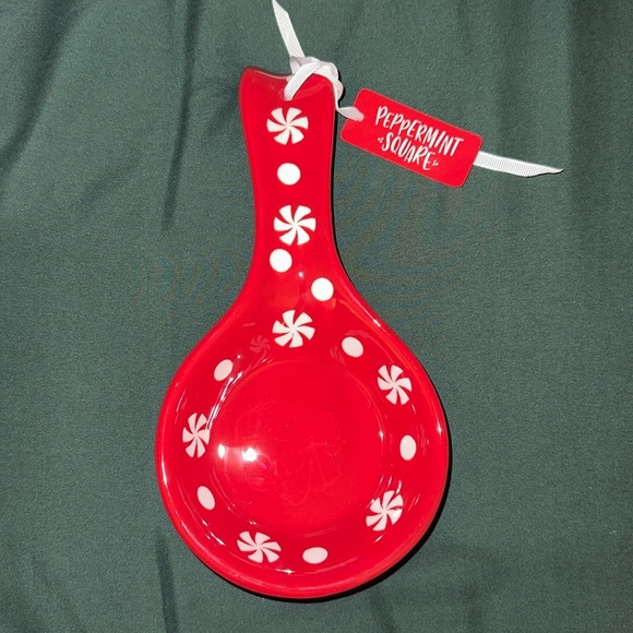 Other - Peppermint Christmas spoon rest